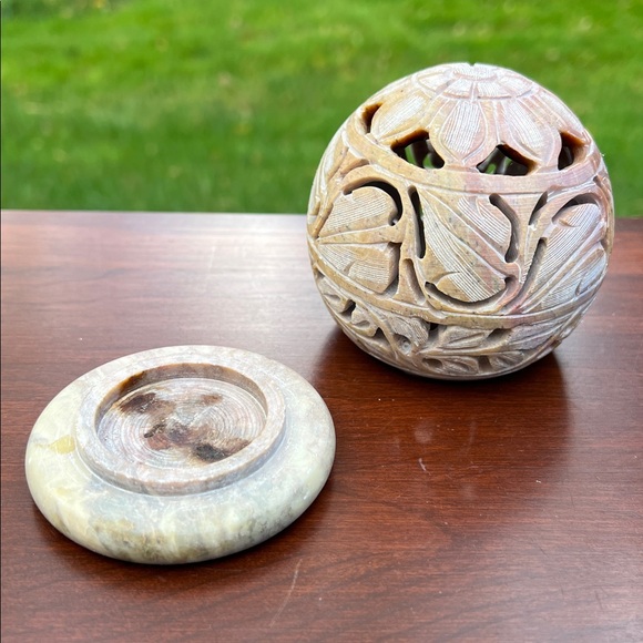 Artisan Hand-Carved Soapstone Sphere Globe Shaped Votive Holder Fairy Lamp - Picture 9 of 11